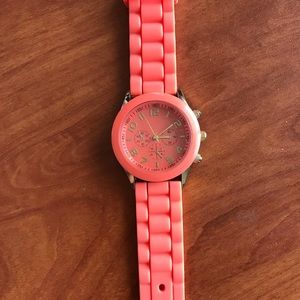 Rubber watch with gold accents